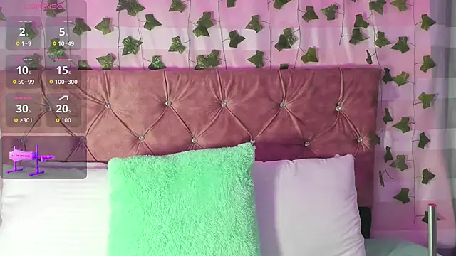 Ayla-marttinez online show from 03.04.26