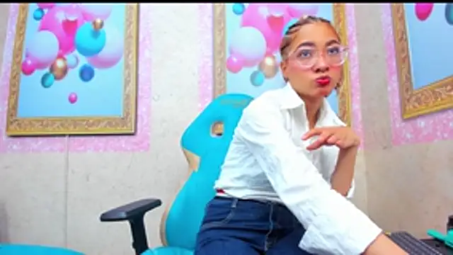 Jadde Greyy  online show from 03.26.26