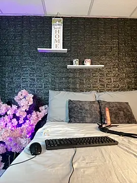 Jacky-wolf1 online show from 03.24.26