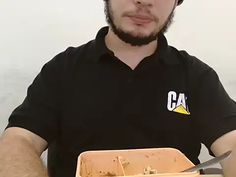 Snapshot of EngenheiroNovinho chatting on 03.31.26 EngenheiroNovinho online show from 03.31.26