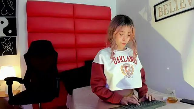 Oliviamonroex18 online show from 01.08.26