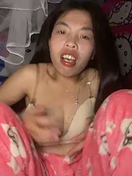 Snapshot of lux-su chatting on 02.16.26 lux-su online show from 02.16.26