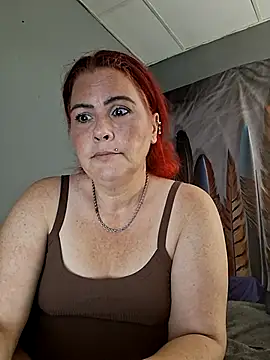 Snapshot of Goddessalizeee chatting on 06.27.26 Goddessalizeee online show from 06.27.26