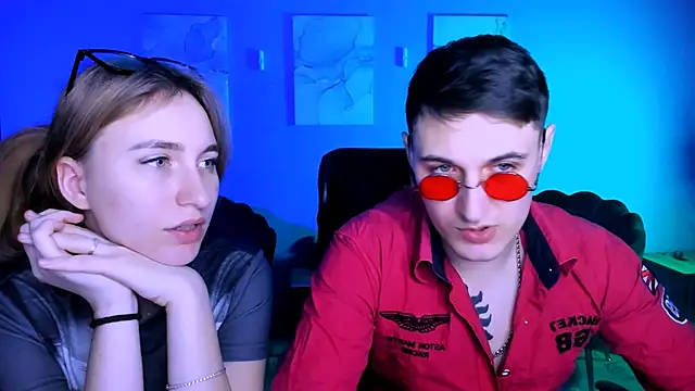 Snapshot of beauty_liam chatting on 02.23.26 beauty liam online show from 02.23.26