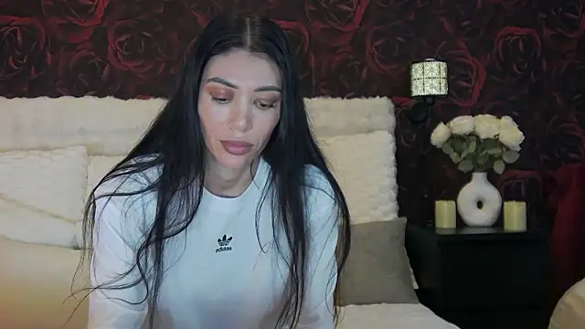 Leena C online show from 02.11.26