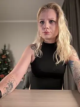 TeaseKitten- online show from 01.06.26