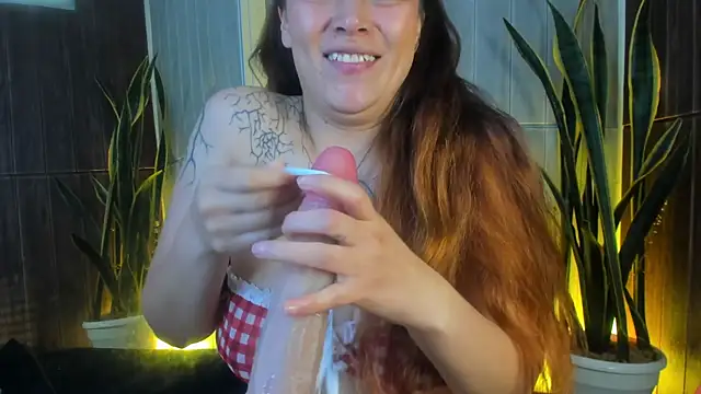 Adelaindiamond  online show from 04.01.26