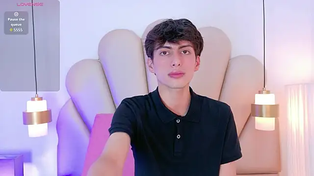 Snapshot of Martin_Williams chatting on 02.05.26 Martin Williams online show from 02.05.26