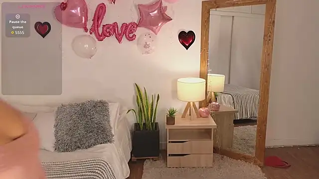 Grecia Miller  online show from 02.14.26