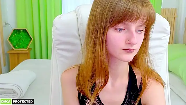 Miss Alisa  online show from 04.04.26