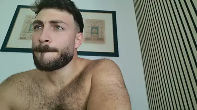 Snapshot of mark_ariete chatting on 08.04.26 mark ariete online show from 08.04.26