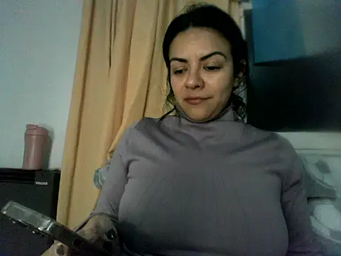 luluclark69 online show from 06.16.26