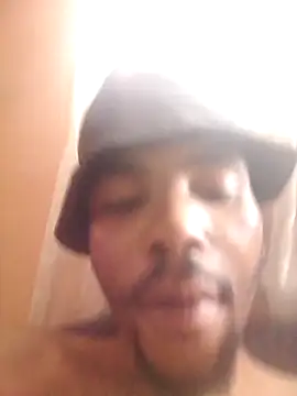 Snapshot of nothil chatting on 02.28.26 nothil online show from 02.28.26