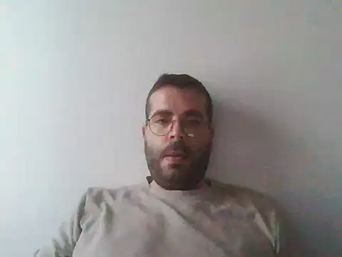 Snapshot of kkadam1 chatting on 05.31.26 kkadam1 online show from 05.31.26