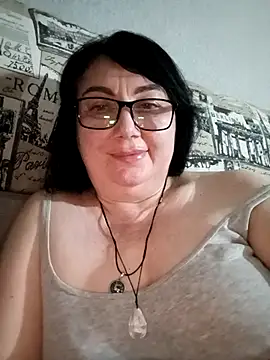 Snapshot of MariSwan222 chatting on 04.18.26 MariSwan222 online show from 04.18.26
