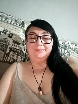 Snapshot of MariSwan222 chatting on 04.20.26 MariSwan222 online show from 04.20.26