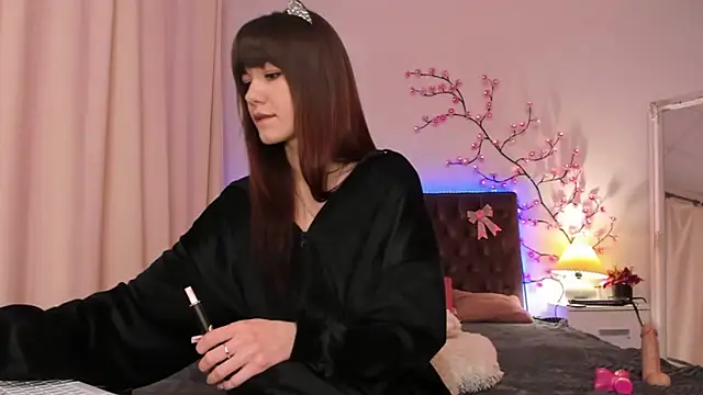 MilanaHotts online show from 03.19.26