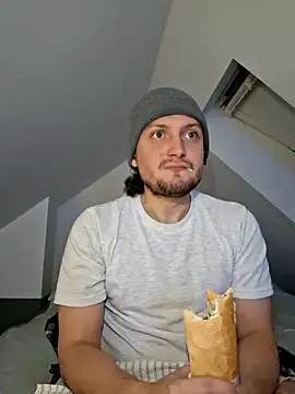 Ghost Pie online show from 12.17.25