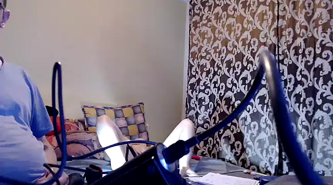 yunis32 online show from 01.21.25