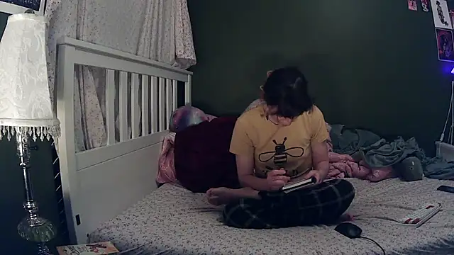 hanna banana5 online show from 12.18.25