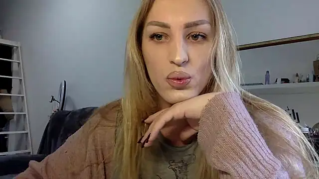 Snapshot of Mileriya chatting on 01.09.26 Mileriya online show from 01.09.26