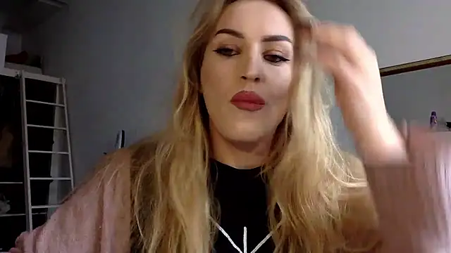 Snapshot of Mileriya chatting on 01.13.26 Mileriya online show from 01.13.26