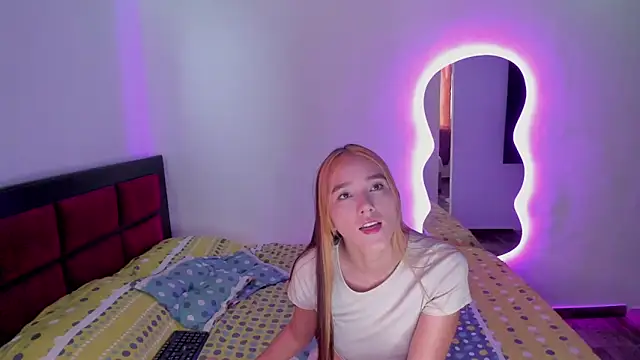 CRISTAL T2 online show from 03.11.26