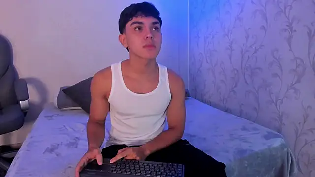  TaylorBlack online show from 12.17.25