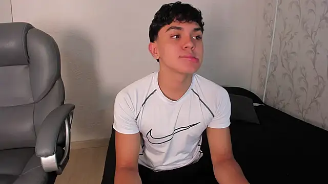  TaylorBlack online show from 05.17.26