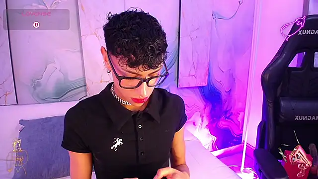 Snapshot of Owen_JP chatting on 04.01.26 Owen JP online show from 04.01.26