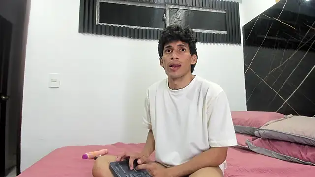 Emer santos online show from 01.09.26