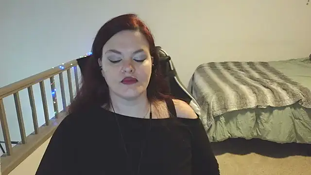 VixieVanderbilt online show from 01.14.26