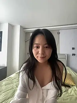 Snapshot of ccyun666 chatting on 04.19.26 ccyun666 online show from 04.19.26