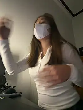 Snapshot of Sophia69-sweet chatting on 03.04.26 Sophia69-sweet online show from 03.04.26