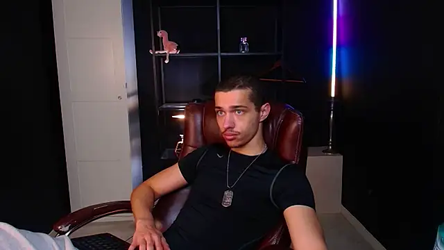 KaydenDrew online show from 02.15.26