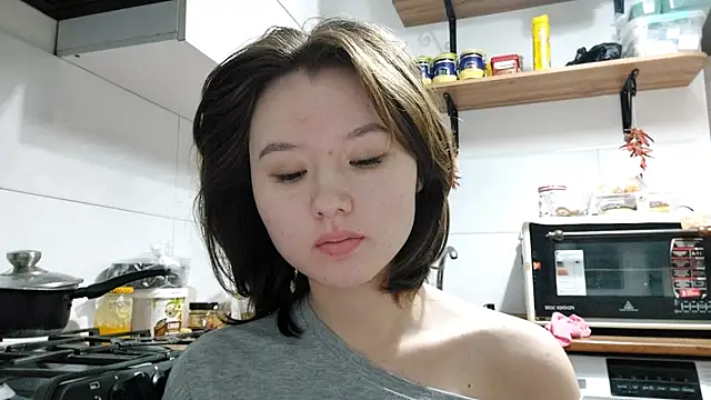 Snapshot of VelmaMaasch chatting on 02.11.26 VelmaMaasch online show from 02.11.26