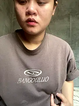 Thanhhuyen001 online show from 01.17.26