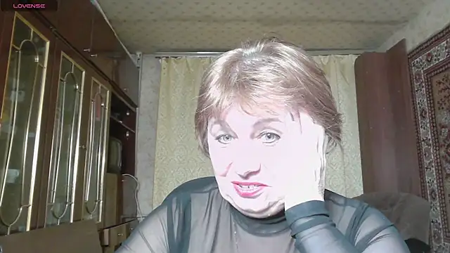 Casey peach online show from 02.05.26