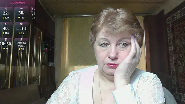 Casey peach online show from 04.17.26