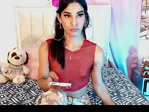 titania1502 online show from 12.20.25