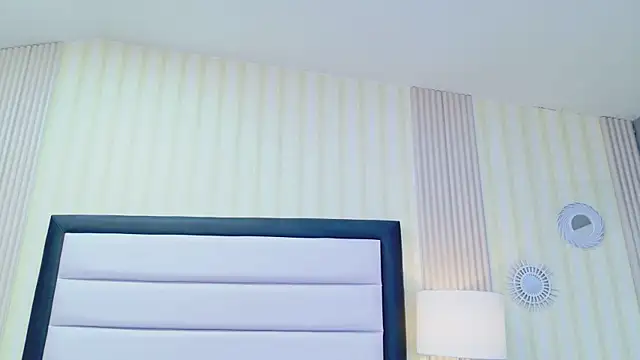 ScarlettFoox online show from 04.07.26