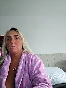 theblondecocklover online show from 05.17.26