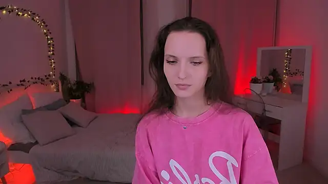 Snapshot of Ariadna_Shy chatting on 01.12.25 Ariadna Shy online show from 01.12.25