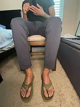 Kingbertfeet online show from 02.01.26