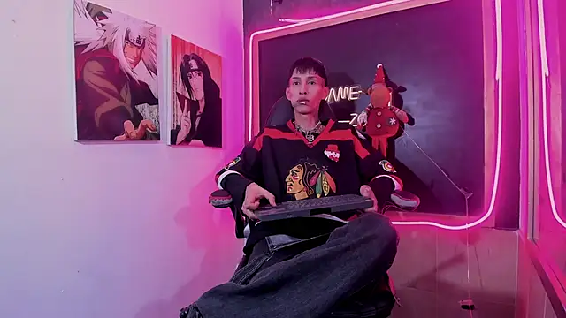 Daniel Deluc77 online show from 12.22.25