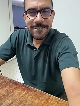 AdrianGarcia89 online show from 05.21.26