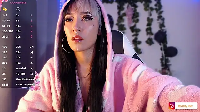 viicky r online show from 03.13.26