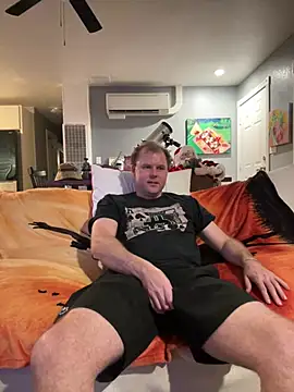 Snapshot of Studmuffin4you chatting on 01.11.26 Studmuffin4you online show from 01.11.26