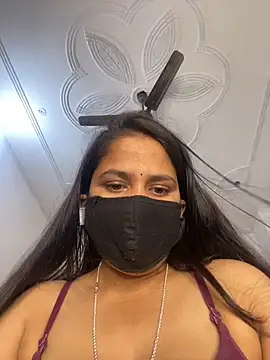 missmisha01 online show from 12.18.25