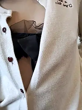 Miu ii online show from 12.19.25